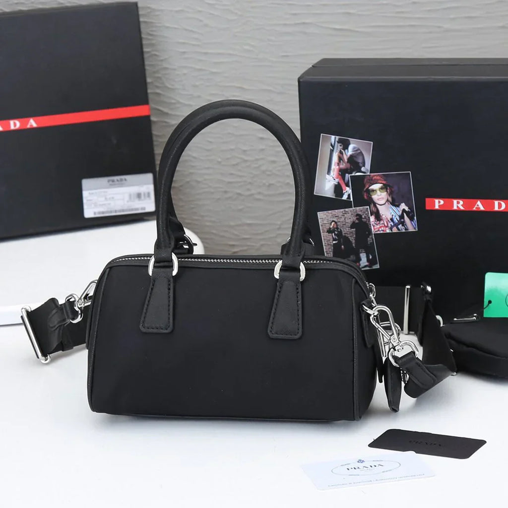 New fashionable versatile crossbody bag 1024012901