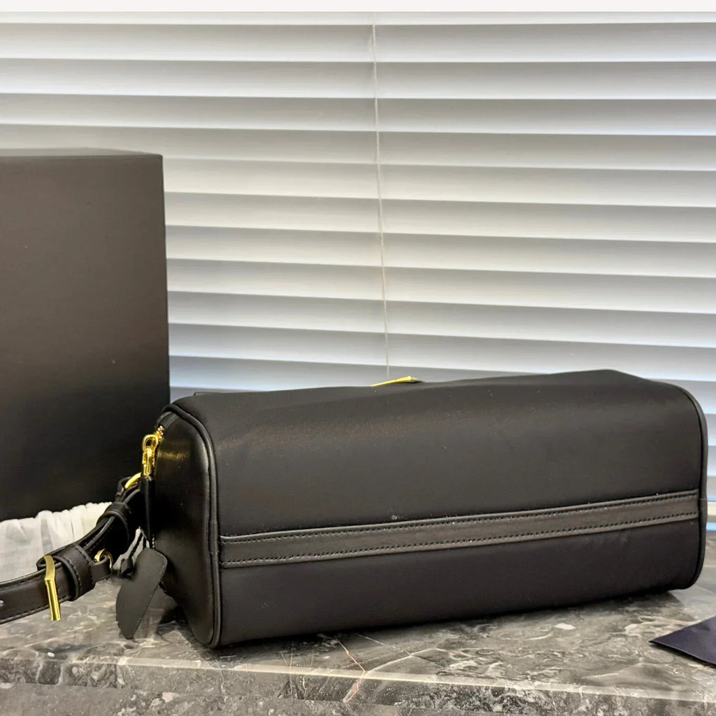 Cylinder Lock Bag Underarm Bag 1925012005