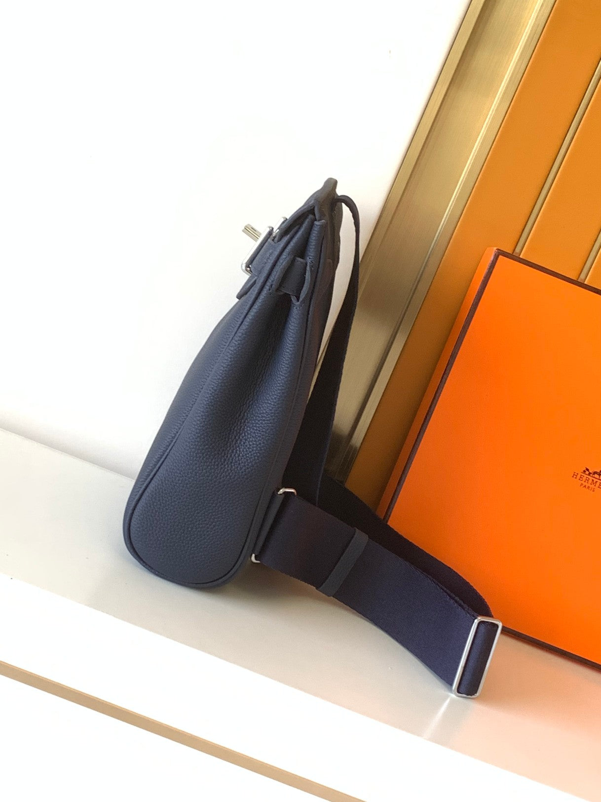 HMS fashion leather chest bag 0725052702