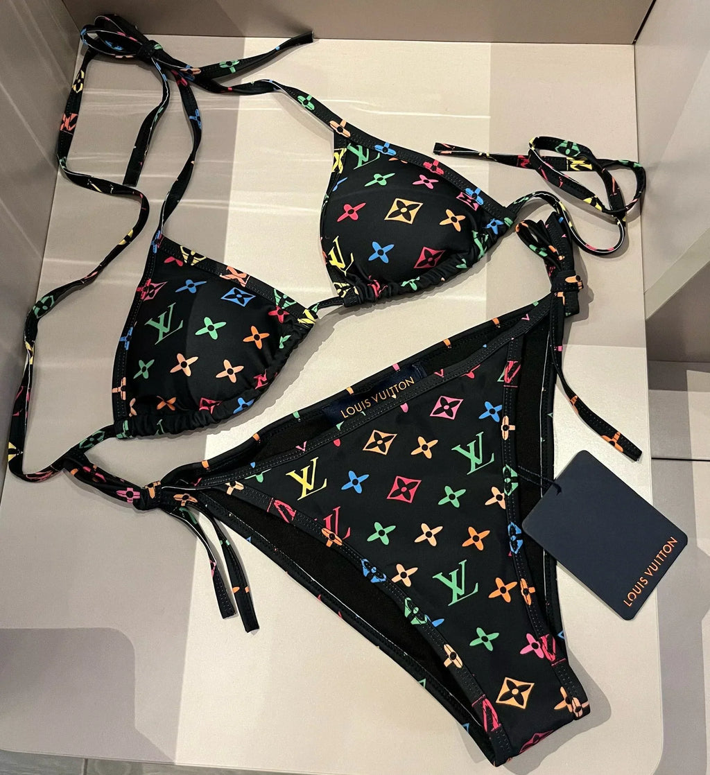 New Beach Collection Fashion Versatile Swimsuit 1024061712